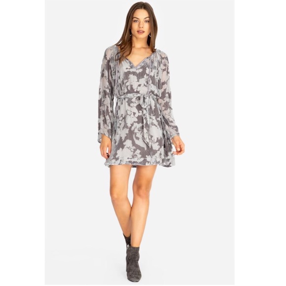Johnny Was Dresses & Skirts - SOLD NWT Johnny Was Isla Peasant Velvet Mini Dress